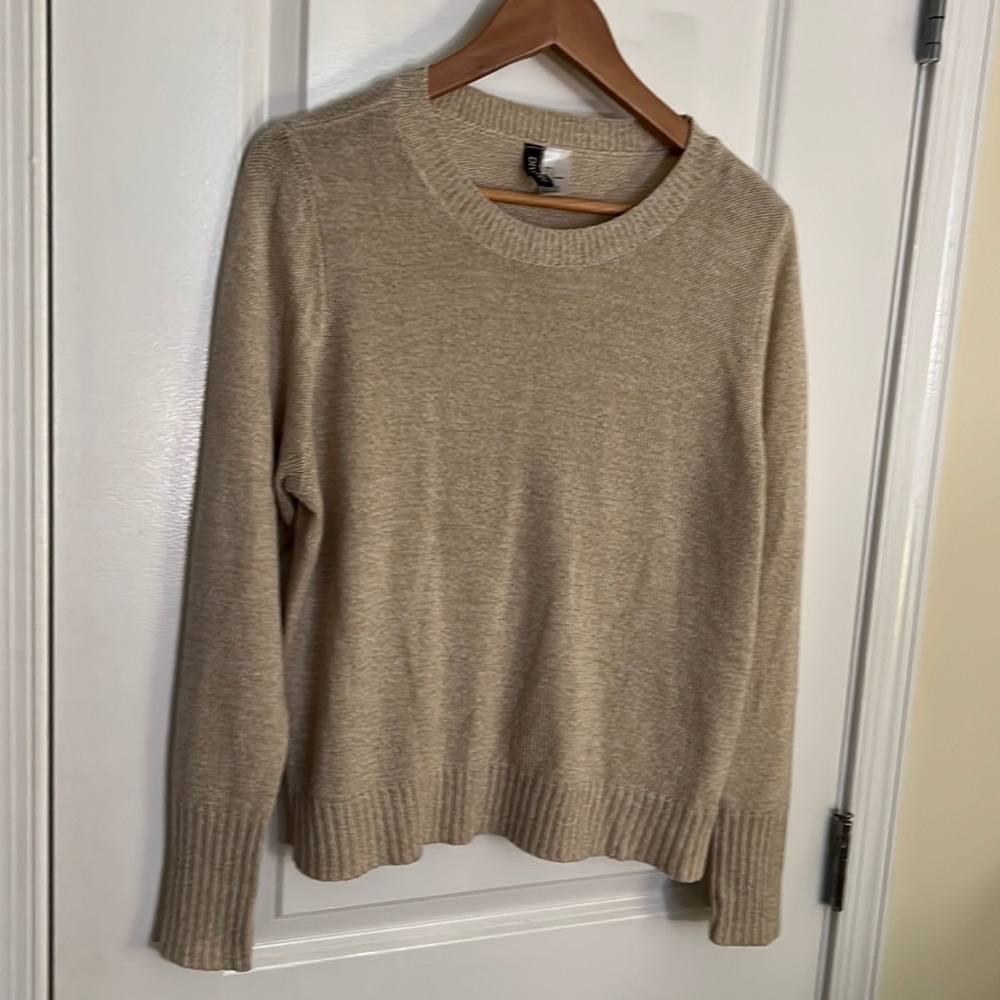Tan/sand colored h&m L sweater